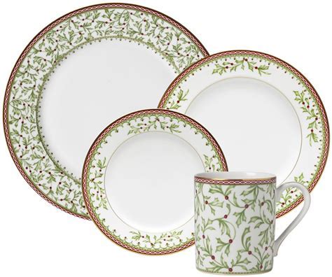 Mikasa Holiday Traditions 16-Piece Dinnerware Set